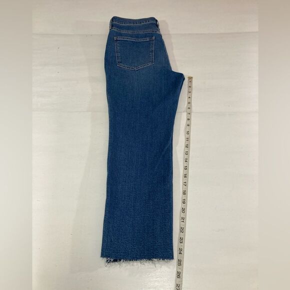 Gap Jeans Women’s 12 Short Blue Denim Mid Rise Slim Fit Raw Hem Vintage Style - Picture 12 of 13